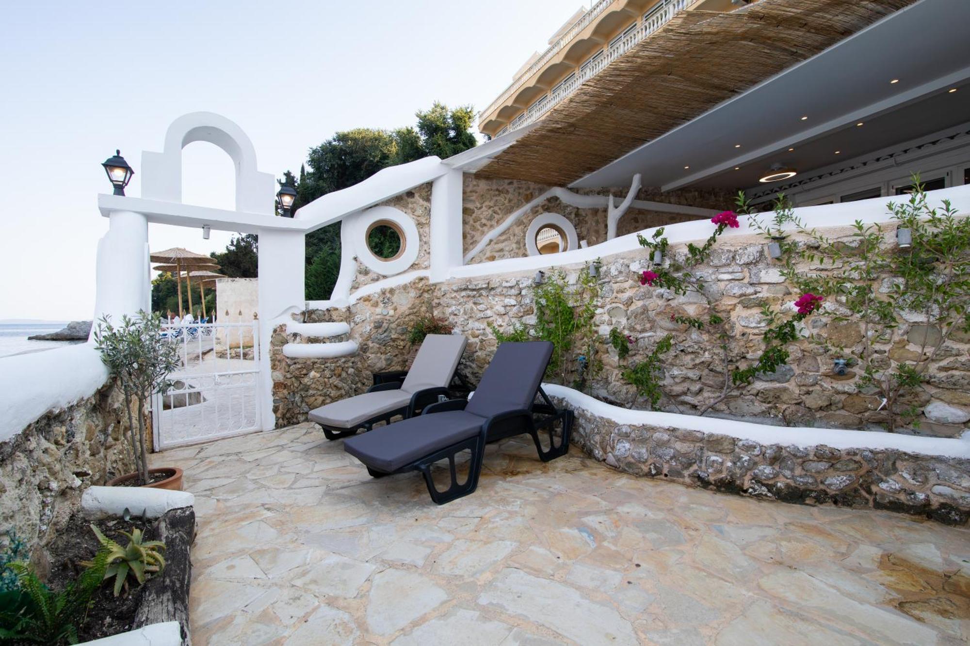 Pontikonisi Hotel & Suites Perama  Zimmer foto