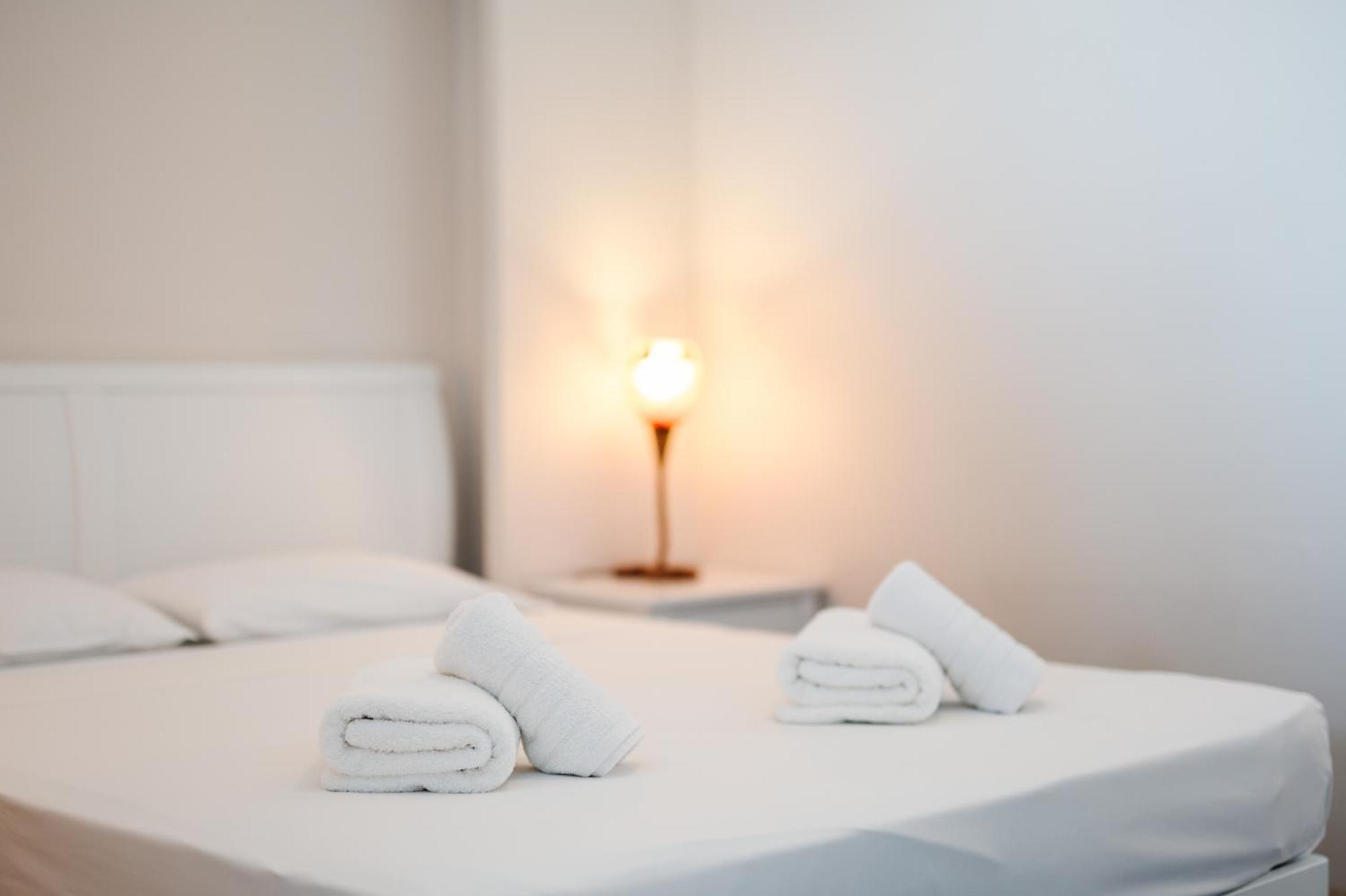 Pontikonisi Hotel & Suites Perama  Zimmer foto